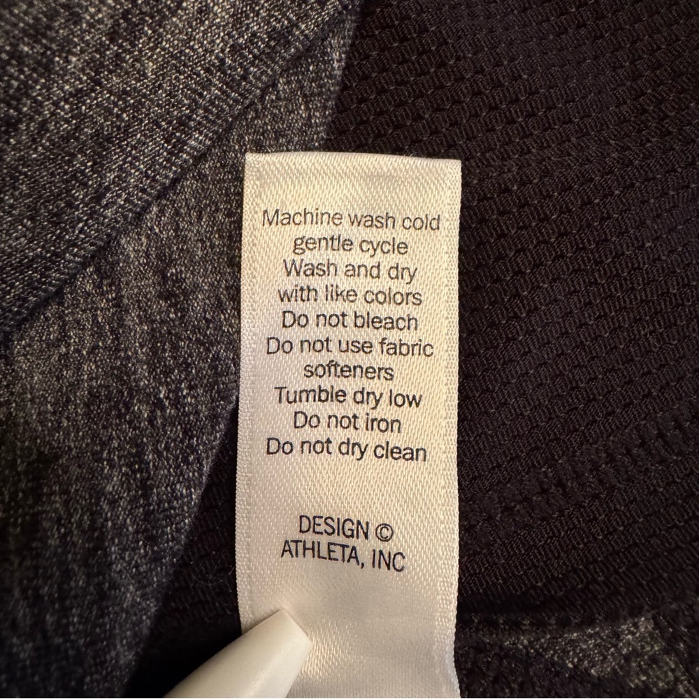 Athleta Excursion Skort - Picture 7 of 11